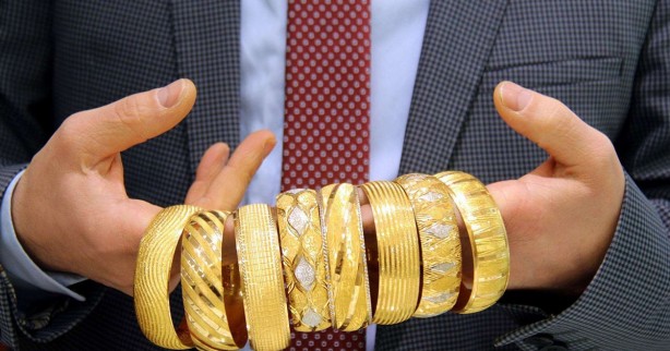 Foto - Altın ve Emtia Piyasaları Uzmanı Zafer Ergezen yatırımcıları uyardı! "Eğer bu durum sağlanırsa altın fiyatları sert düşer"