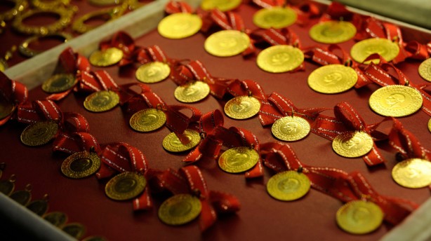 Foto - Altın ve Para Piyasaları Uzmanı İslam Memiş 'Vergisi filan yok' diyerek açıkladı: Gram altına alternatif olacak