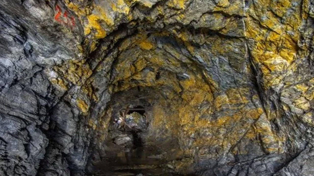 Foto - 'Altın yatakları orada gizleniyor' diyerek açık adres verdiler! Gidilirse oluk oluk altın aktığını görecekler