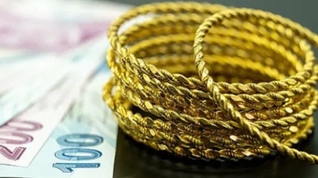 Foto - Altın yatırımcıları dikkat! 12 aylık kritik tahmin açıklandı