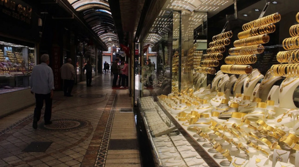 Altına para yatıranlar dikkat! Hemen kontrol edin, elinize bu altın varsa kuyumcular artık almayacak