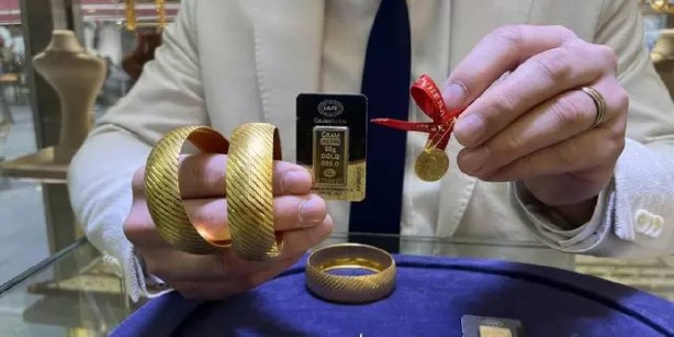 Foto - Altında flaş karar! Elinde, cebinde, yastığının altında olan herkesi ilgilendiriyor! Bunu yapacaklarını açıkladılar! Herkes şaşkın