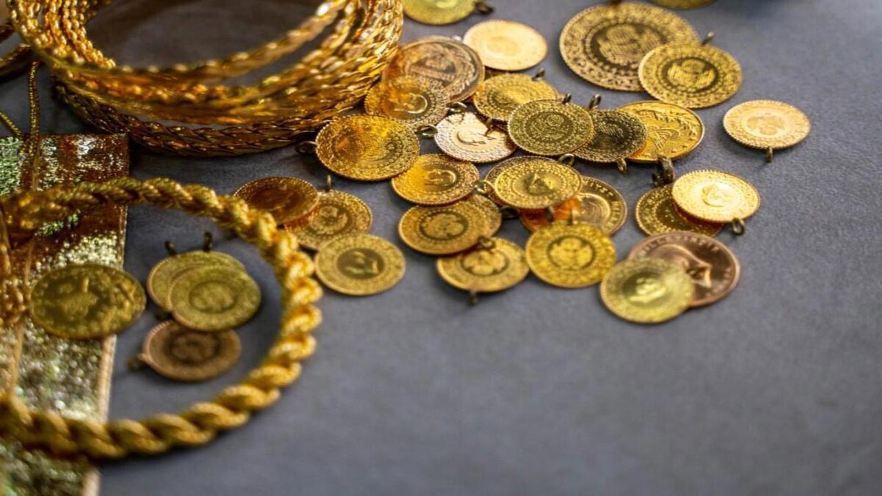 Altında tarihi gün: Ons 4.400, gram 6.000 dolar barajını yıktı!