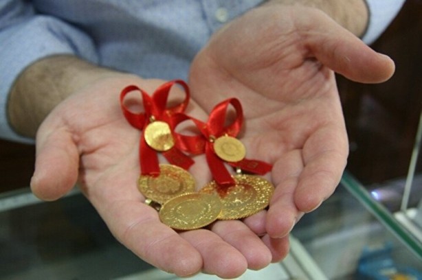 Foto - Altında yükseliş hız kesmiyor... Gram fiyatı kritik seviyeye koşuyor!