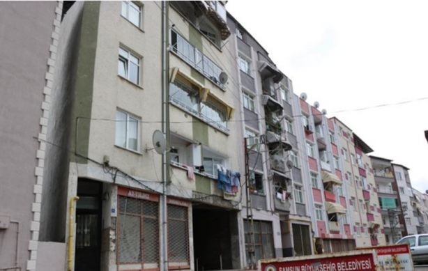 Foto - Altından yol geçen 5 katlı bina görenleri hayrete düşürüyor