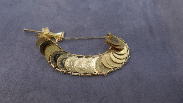 Foto - Altını olan deprem sonrası bakın ne yapıyor! Kuyumcular bu işe şaştı kaldı