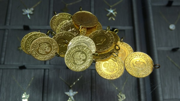 Foto - Altını olanlara haberi verdi ‘2023’te ve 2024’te…’