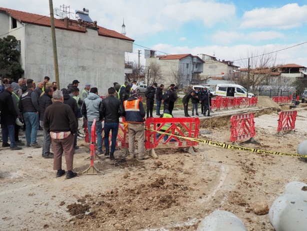 Foto - Altyapı kazısından acı haber
