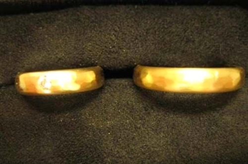 Foto - Alyans işte böyle yapılıyor