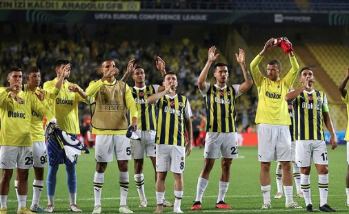Foto - Ama bu imkansız! Bütün Fenerbahçeliler şaşkın! Az kalsın küçük dilini yutuyorlardı...