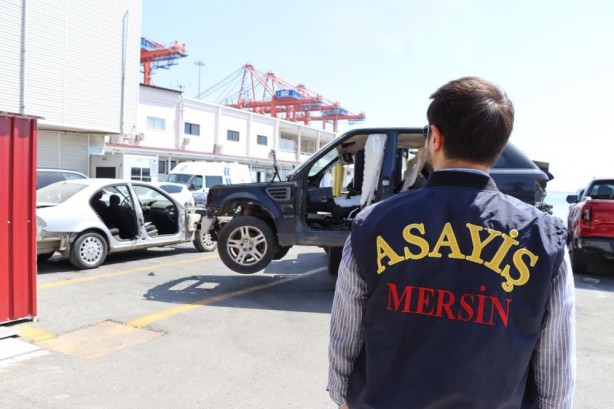 Foto - Amaç satmak değil… Milyonlarca liralık lüks araçlar ele geçirildi! Yurt dışından bakın neden getirilmiş