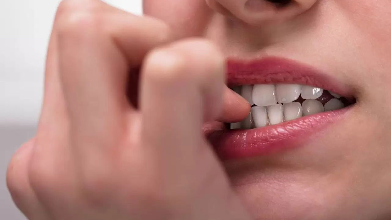 Foto - Aman çok dikkatli olun! Tırnak yemenin gizli tehlikesi