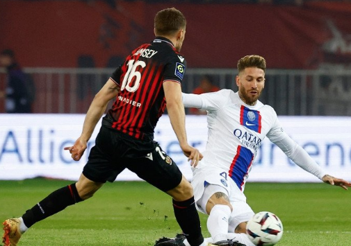 Foto - Aman dikkat: Bir çılgınlık daha! Apar topar harekete geçti: Teklif etti: Yıldızlar geçidi!