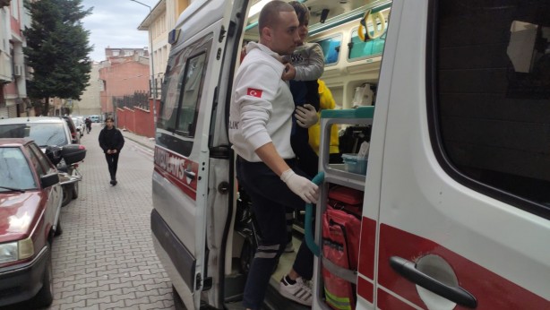 Foto - Aman dikkat! İki küçük çocuğunu evde bırakıp gidince yangın çıktı