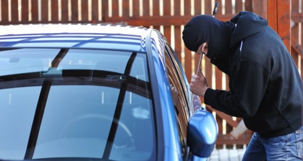 Foto - Aman dikkat! Otomobil hırsızlığı giderek artıyor! Yeni yöntemi sigorta firması açıkladı! Hangi durumlarda geçersiz sayılıyor? İlginç detay: Elektrikli araç sahipleri avantajlı!