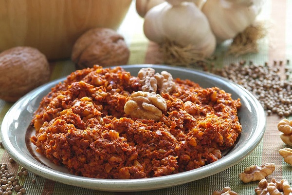 Foto - Aman dikkat parmaklarınızı yemeyin! İşte, tam kıvamında kahvaltılık sos tarifi: 