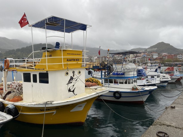 Foto - Amasra’da dalgaların boyları 4 metreye ulaştı