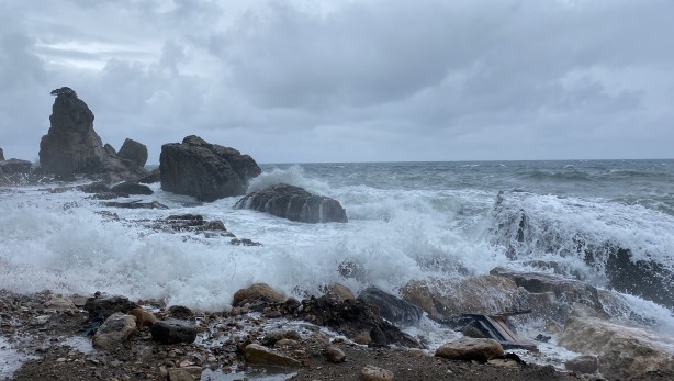 Foto - Amasra’da dalgaların boyları 4 metreye ulaştı