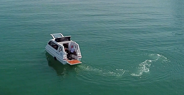 Foto - Amasyalı kardeşlerden müthiş tasarım! Karada karavan suda yat oluyor