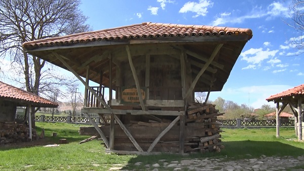 Foto - Ambarköy ziyaretçilerini bekliyor | Dünyada bir benzeri daha yok!