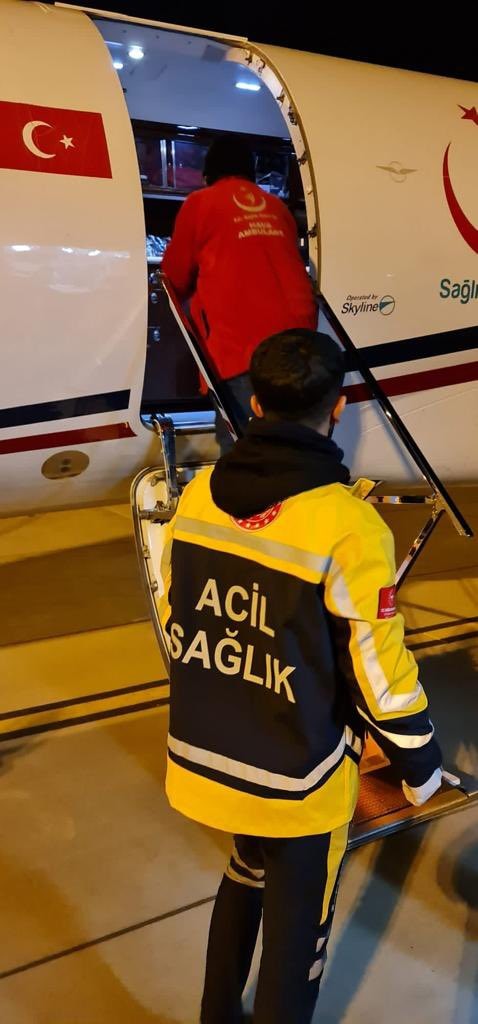 Foto - Ambulans uçak bu kez Jiyan bebek için havalandı