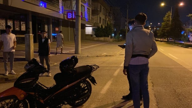 Foto - "Amcam polis" diyen ehliyetsiz sürücüye ceza yağdı!