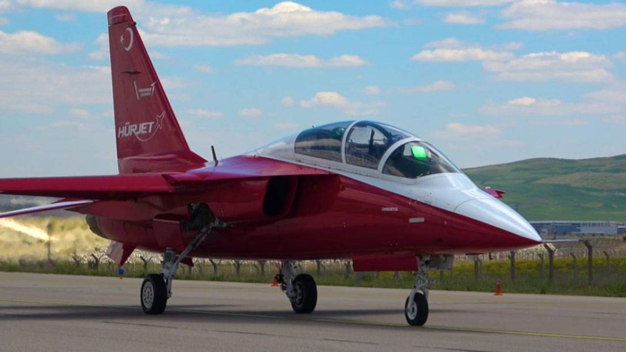 Foto - Amerikalı pilotların 'facia' dediği Türkiye'nin taarruz uçağı Hürjet için olay karar