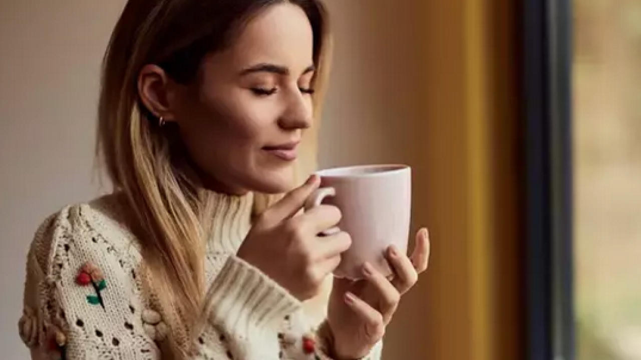 Amerikalılar bardak bardak içiyor! Doğru içim miktarı belli oldu! Meğer faydasını görmek için...