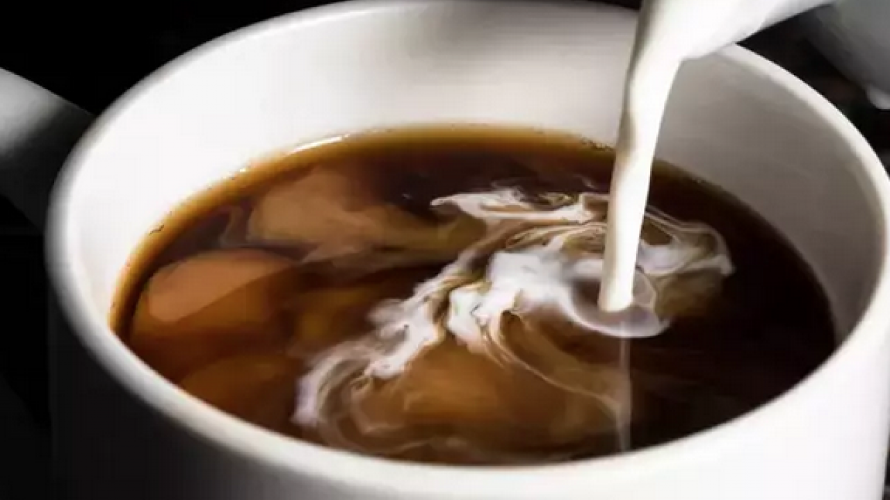 Foto - Amerikalılar bardak bardak içiyor! Doğru içim miktarı belli oldu! Meğer faydasını görmek için...