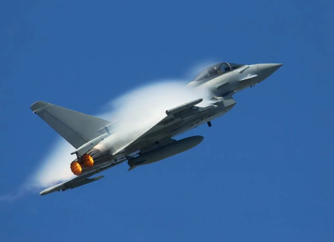 Foto - Amerikalılar duyurdu: Türkiye'ye verilmeyen Eurofighter savaş uçakları Arap ülkesine verilecek