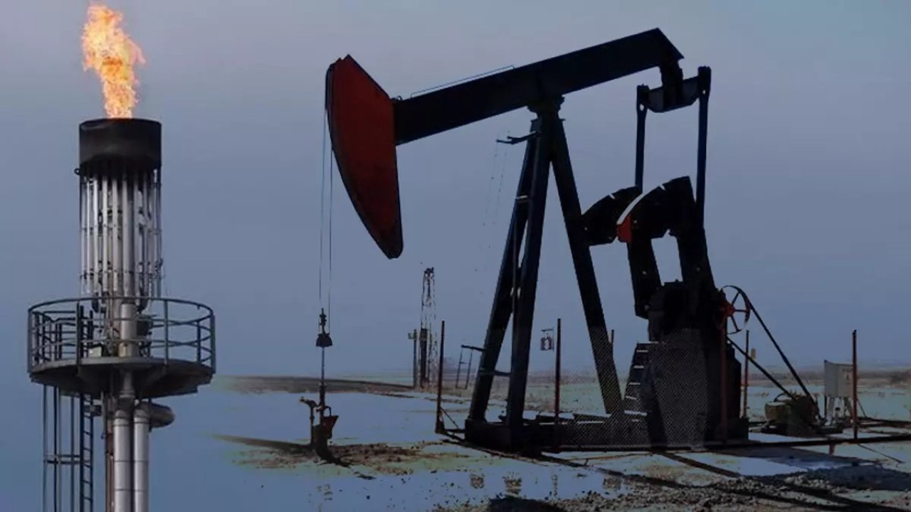 Amerikalılar 'Türkiye'de o ilin altı petrol kaynıyor' demişti! 3 kuyudan doğalgaz fışkırmaya başladı