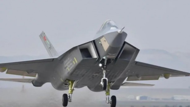 Foto - Amerikalılardan gündemi altüst edecek MMU Kaan çıkışı! F-35 ile karşılaştırıp her şeyi itiraf ettiler