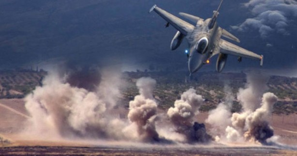 Foto - Amerikan yapımı F-16 ve Rus menşeili SU-25 savaş uçakları ortak tatbikatta göz doldurdu