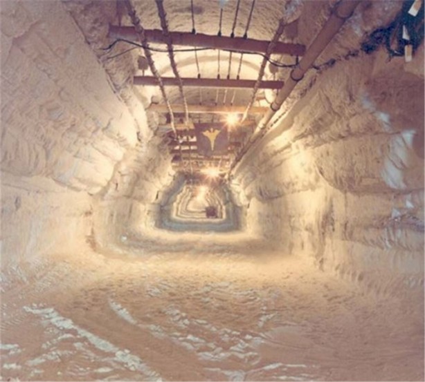 Foto - Amerika'nın buzullara gömdüğü gizli üssü