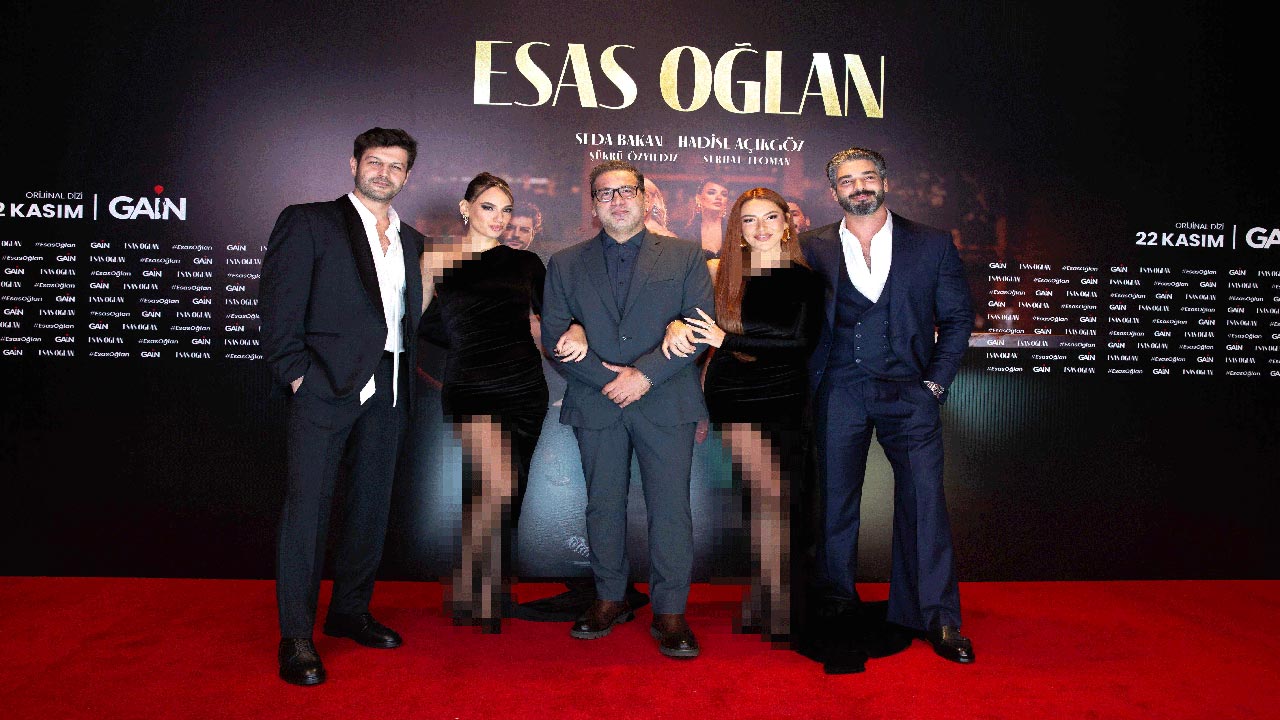 Anadan üryan da olsan sen busun Hadise! Oyunculuk denemesi fiyaskoyla sonuçlandı