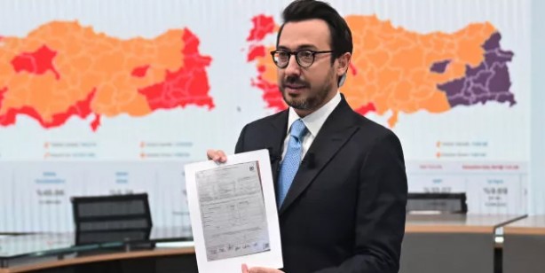 Foto - Anadolu Ajansı'ndan seçim takibine yönelik iddialara canlı yayında sert cevap: Hesaplaşacağız! Planı açıkladı