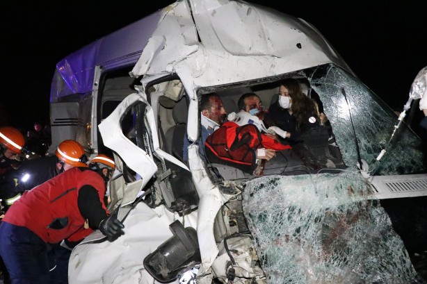 Anadolu Otoyolu'nda feci kaza! Ankara istikameti trafiğe kapatıldı
