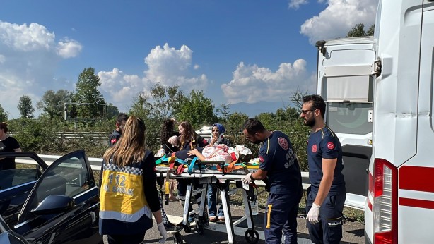 Foto - Anadolu Otoyolu'nda zincirleme kaza