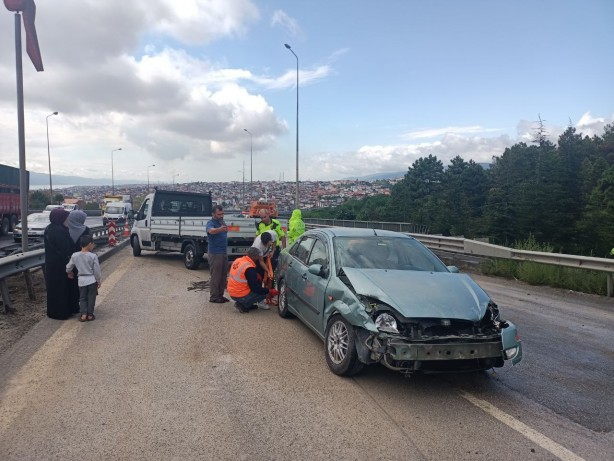 Foto - Anadolu Otoyolu'nda zincirleme trafik kazası