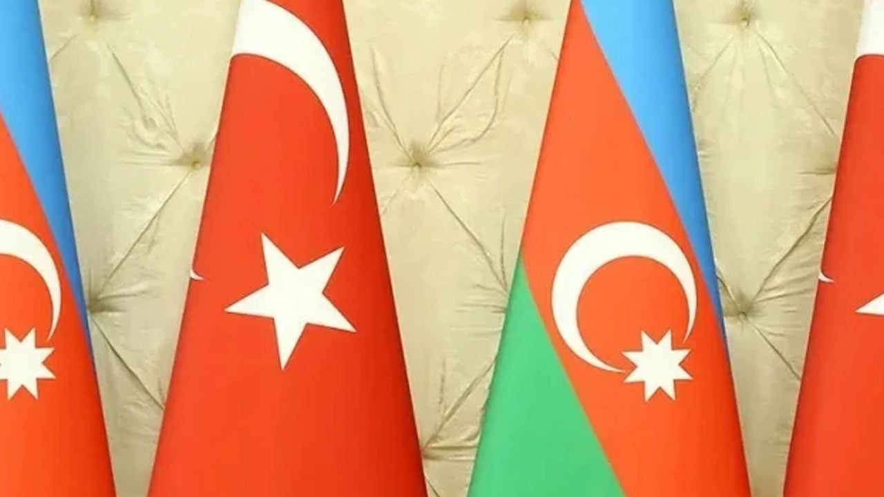 Foto - Anadolu Üniversitesi'nde masaya yatırıldı: Anadolu'da kardeşlik ve strateji! Azerbaycan'ın 35. Bağımsızlık yılı