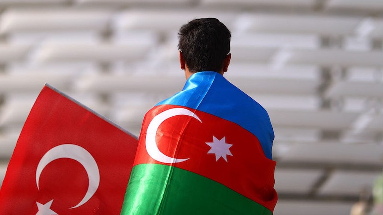 Foto - Anadolu Üniversitesi'nde masaya yatırıldı: Anadolu'da kardeşlik ve strateji! Azerbaycan'ın 35. Bağımsızlık yılı