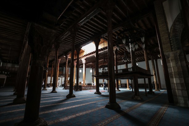 Foto - Anadolu'nun en büyük ahşap direkli camisi Beyşehir Eşrefoğlu Camii, UNESCO Dünya Mirası Listesi’nde