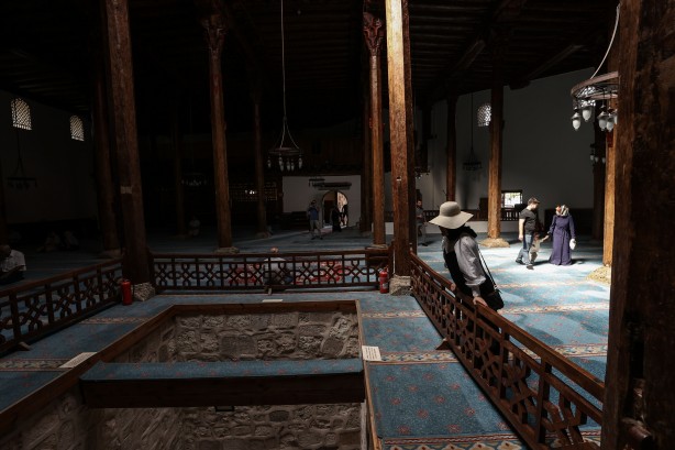 Foto - Anadolu'nun en büyük ahşap direkli camisi Beyşehir Eşrefoğlu Camii, UNESCO Dünya Mirası Listesi’nde