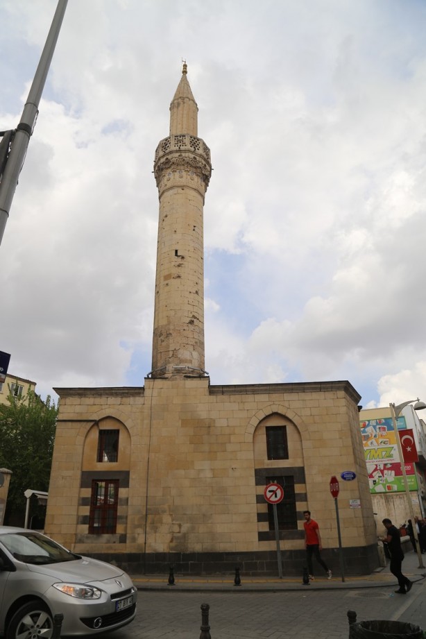 Foto - Anadolu'nun güzide yapılarından: Karagöz Camii