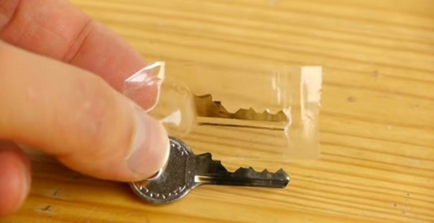 Foto - Anahtar kopyalamanın en basit yolu