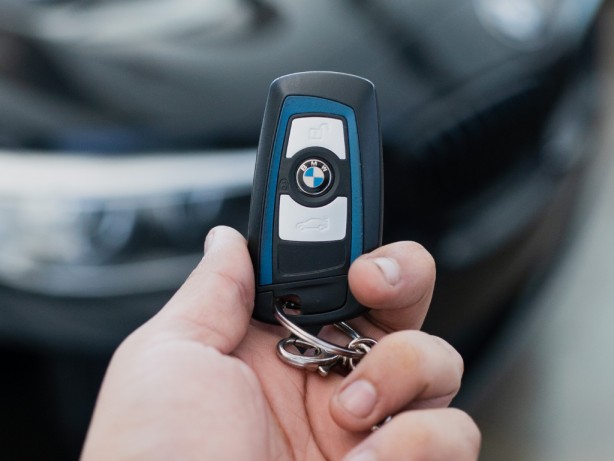 Foto - Anahtarınız çalışmaz ise ne olacak? Bu özellik hayat kurtarır! Araba anahtarlarının bu gizli özelliğini kimse bilmiyor! 