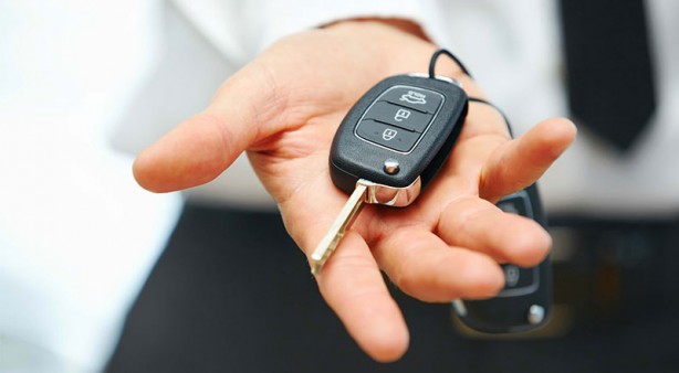 Foto - Anahtarınız çalışmaz ise ne olacak? Bu özellik hayat kurtarır! Araba anahtarlarının bu gizli özelliğini kimse bilmiyor! 