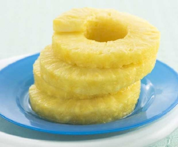 Foto - Ananas suyuyla zayıflayın!