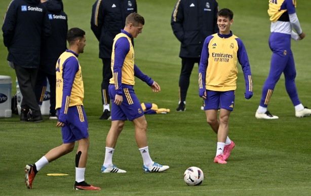 Foto - Ancelotti yapamadı ama dünya futbolunun yeni profesörü yapacak! Şampiyonluk hediyesi olarak geliyor: Şok Arda detayı…