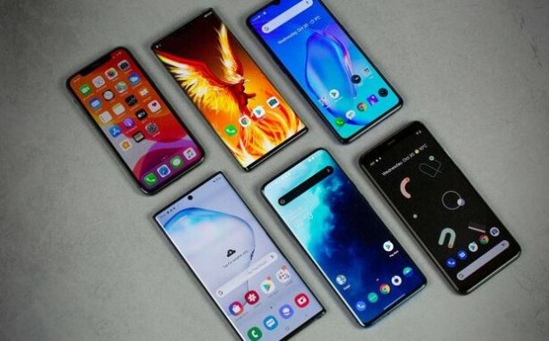 Foto - Android 14 alacağı kesinleşen telefonların listesi